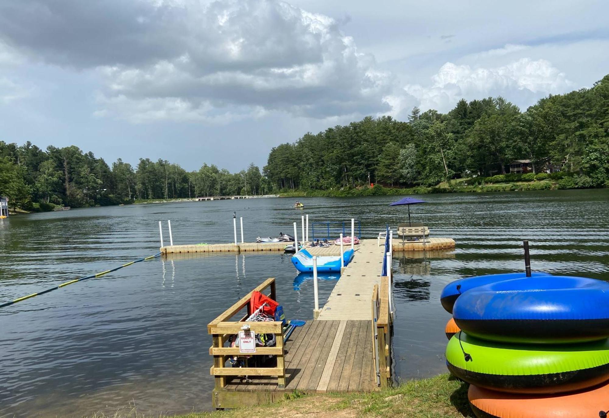 Mountain Lake Cottages Hendersonville Exterior foto