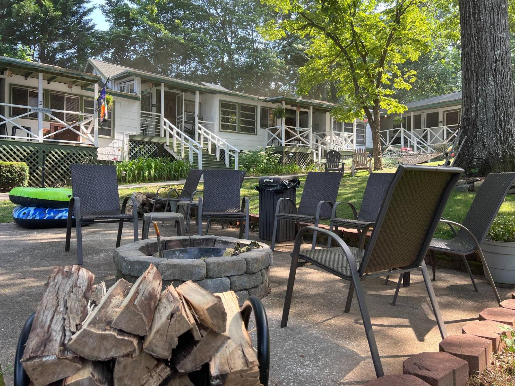 Mountain Lake Cottages Hendersonville Exterior foto