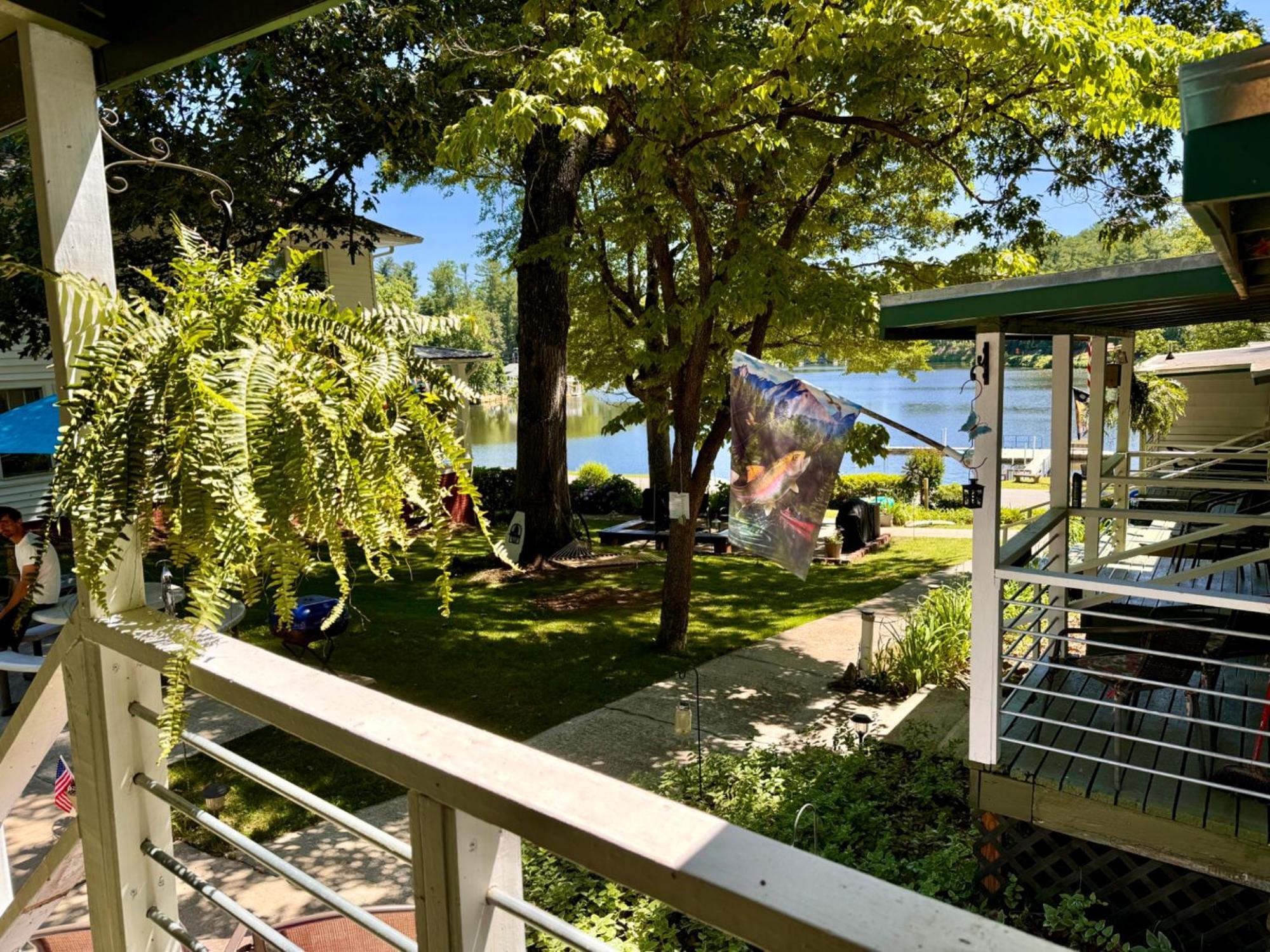 Mountain Lake Cottages Hendersonville Exterior foto