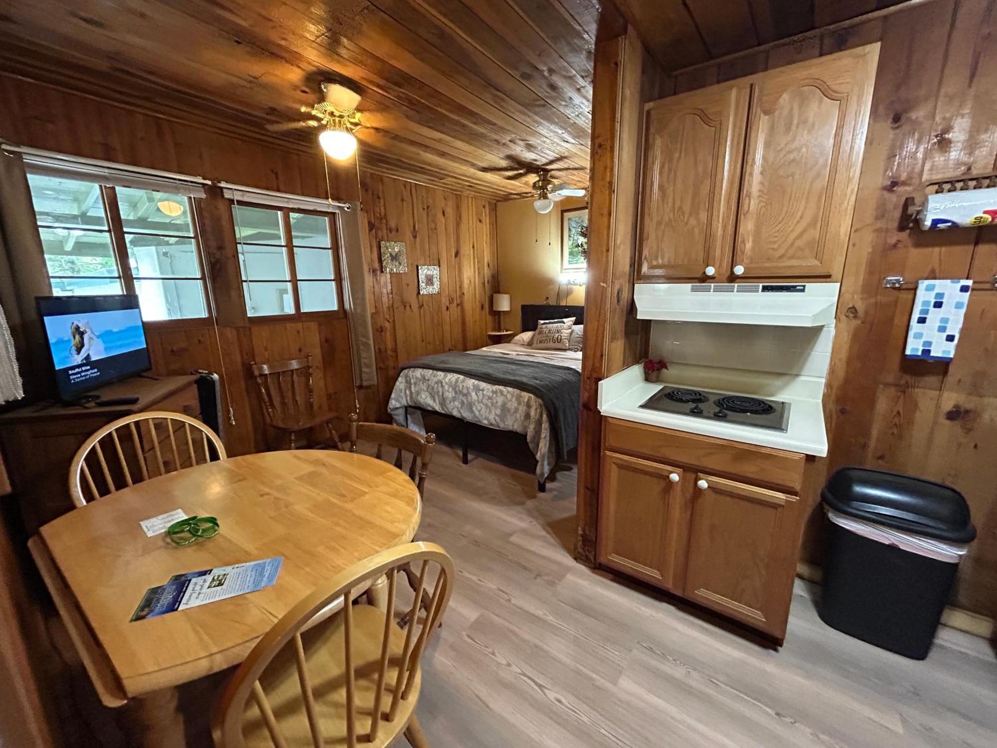 Mountain Lake Cottages Hendersonville Exterior foto